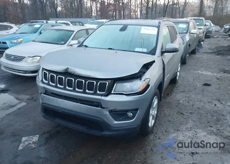 2021 Jeep Compass Latitude Fwd z USA, uszkodzony, nr VIN 3C4NJCBB3MT509947